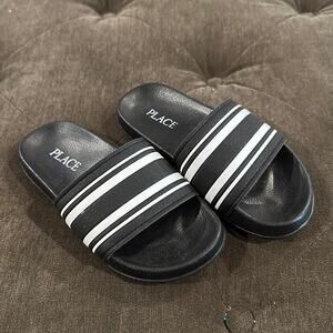 The Children’s place black slides size 12 NWOT
